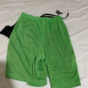 I Am selling 6 pairs of gym shorts.
